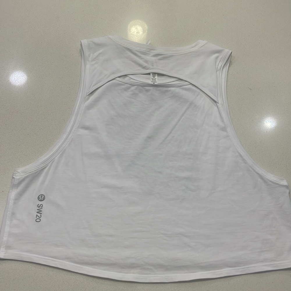 Lululemon - Picture 2 of 2